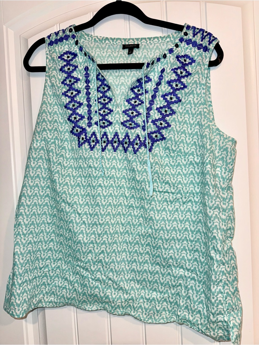 Talbots Sleeveless Embroidered Mint Green Tunic Top Size Large Summer